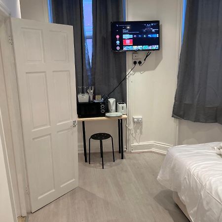 Y2 Guest House 伦敦 外观 照片