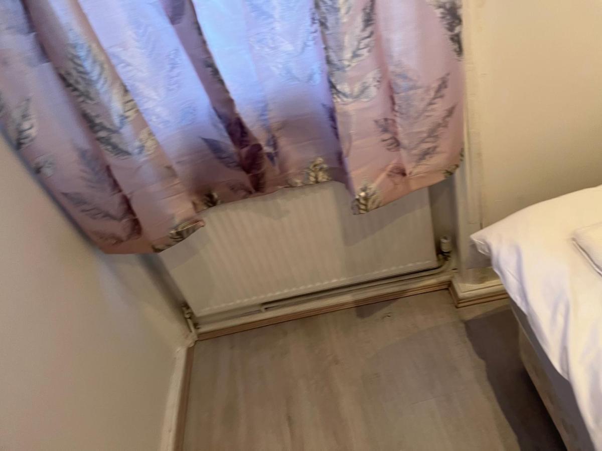 Y2 Guest House 伦敦 外观 照片